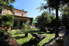 Valbonne - Villa dans le domaine privé Val d'Azur avec piscine, tennis